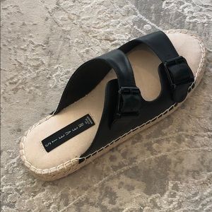 Black SZ 10 Steven by Steve Madden Lapis sandal